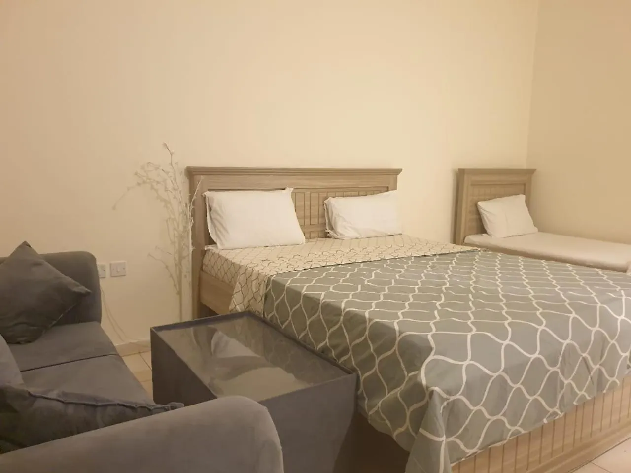 Love hotel Al Wahda Couples Room Per Hours Abu Dzabi